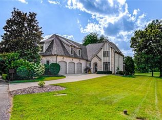 27 Carlson Ter, Greensboro, NC 27410