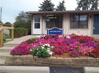 225 Falls Ct APT C, Lansing, MI 48917
