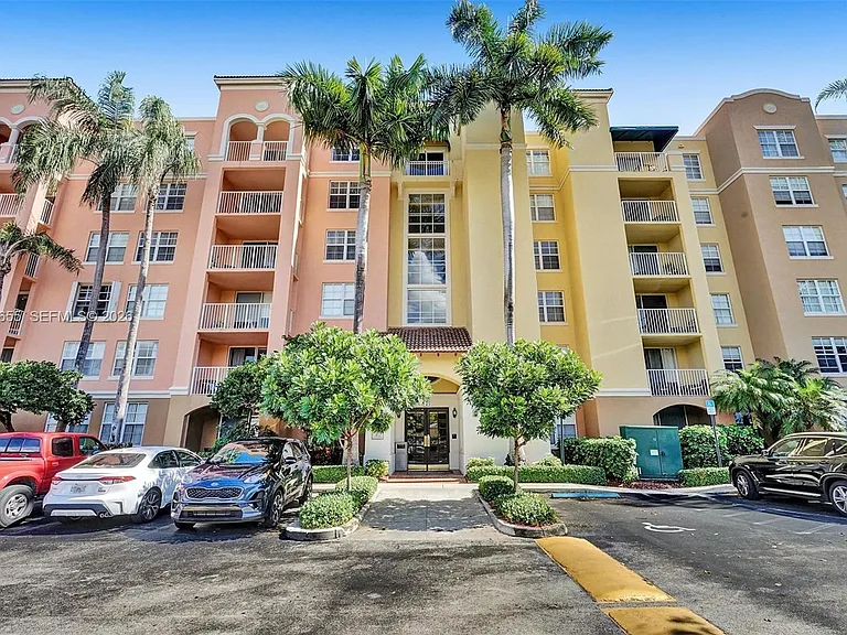 19601 E Country Club Dr #7508 — Photo 43