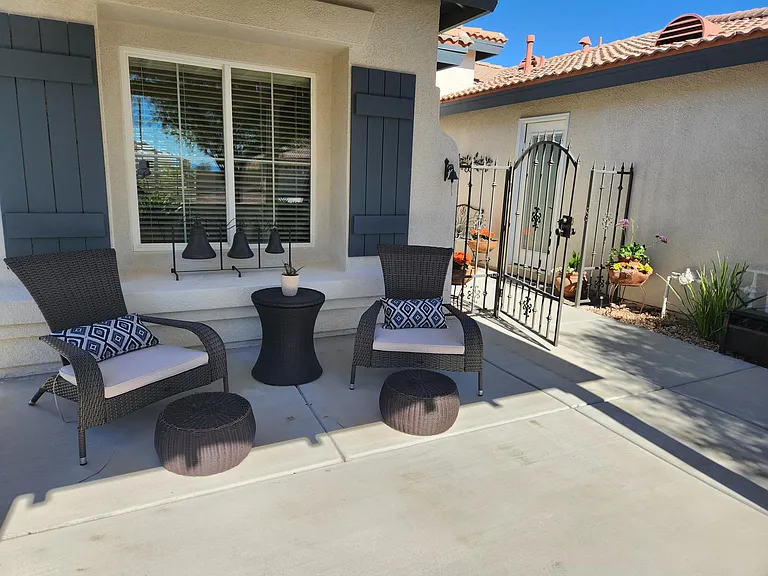 65068 Blue Sky Cir — Photo 1
