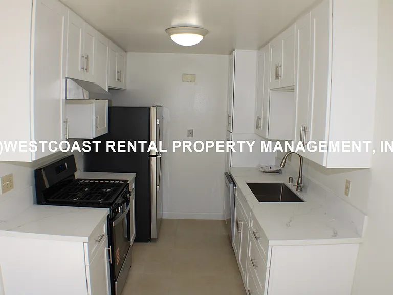 1577 Prather St #C — Photo 10