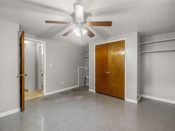 tampa-florida-82040831 picture