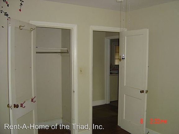 3rd image of 711 Morehead Ave APT A