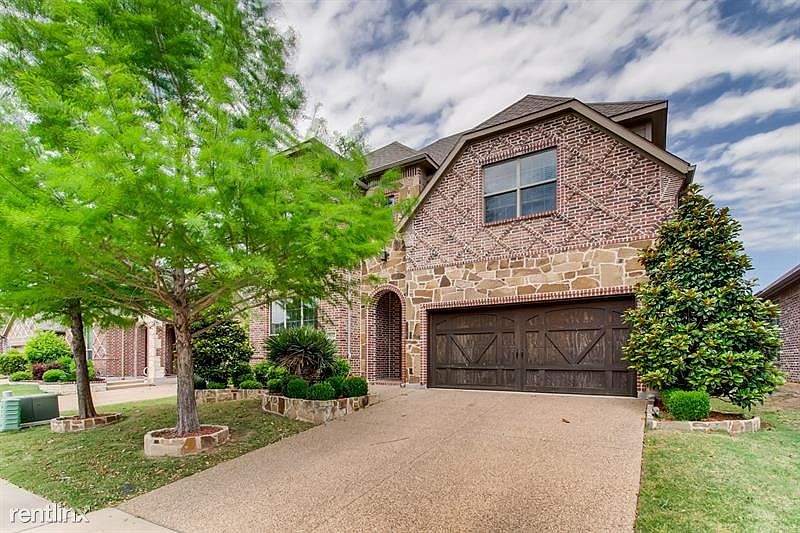 1st image of 5632 Granada Dr
