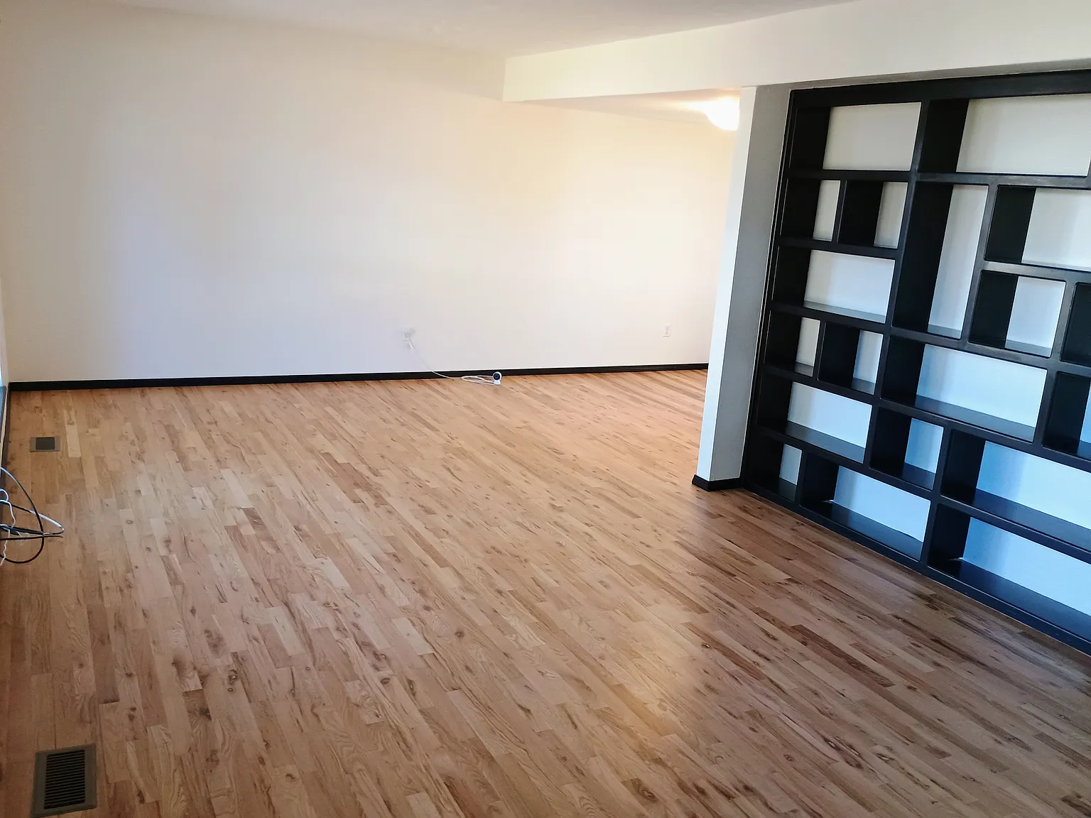 4 bed, 3.5 bath, 2574 sqft, $3,195 — Photo 4