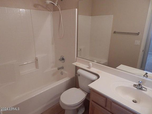 4th image of 20933 N 84th Dr