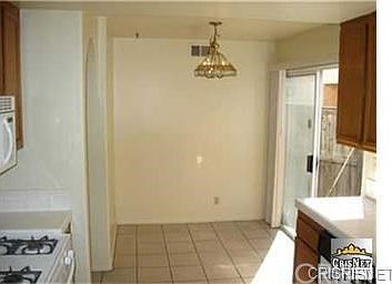 4th image of 14300 Terra Bella St Unit 5