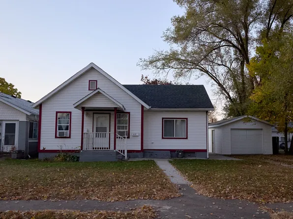 621 W Washington St, Ottawa, IL 61350