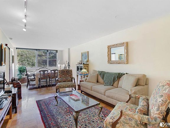 3rd image of 222 E 80th St APT 5D