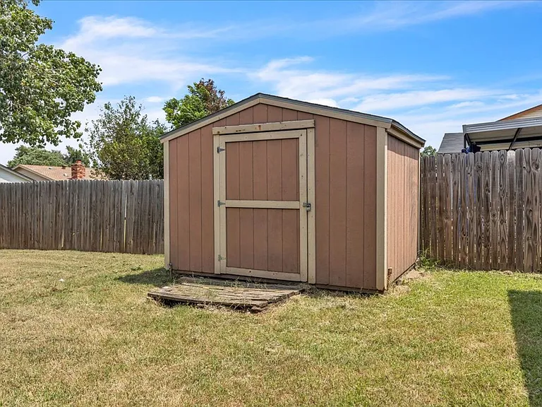4121 Monica Dr — Photo 21