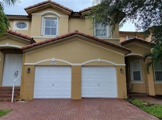 8377 NW 113th Pl, Doral, FL 33178