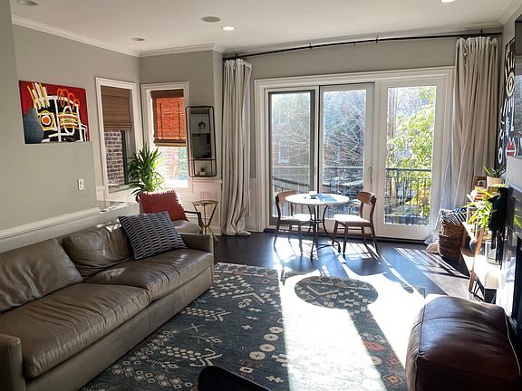 2nd image of 2622 W Cortez St #2