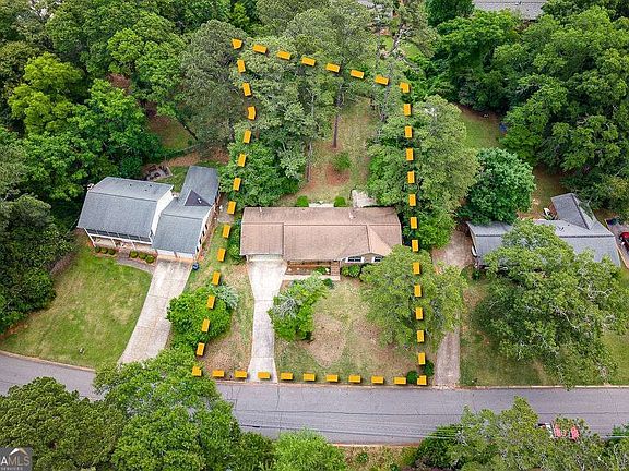 2nd image of 265 University Cir