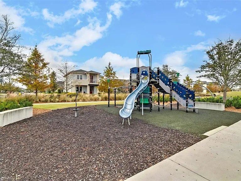 13114 McMillan Dr — Photo 41