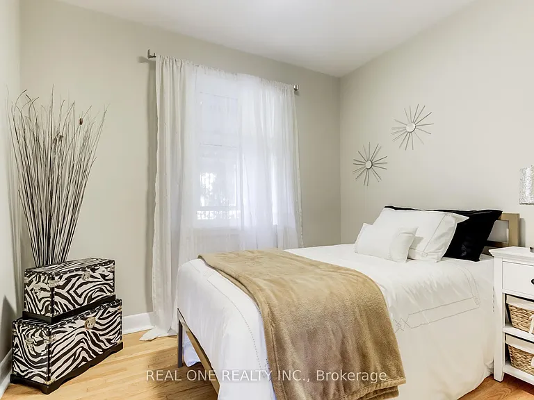 349 Horsham Ave — Photo 8