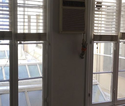 3rd image of 113 1/2 N La Brea Ave APT 100