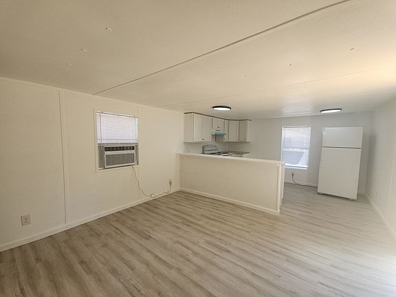 2nd image of 678 Denton Blvd #10