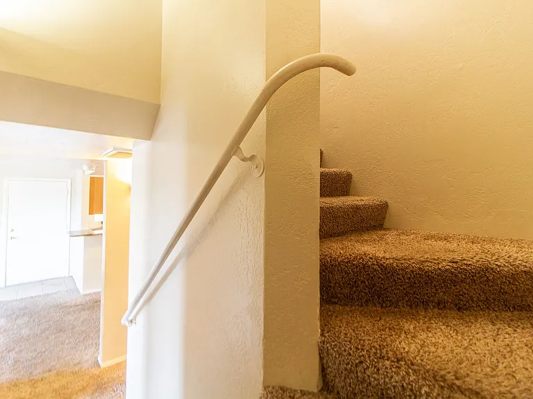 3845 E Greenway Rd #213 — Photo 7