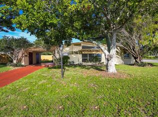6204 Vassar Ave, Bradenton, FL 34207