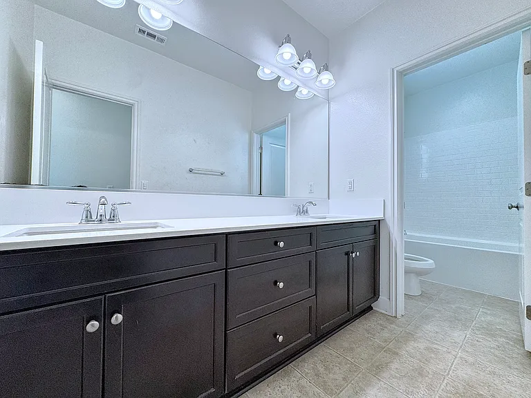 4872 S Rosemary Way — Photo 17