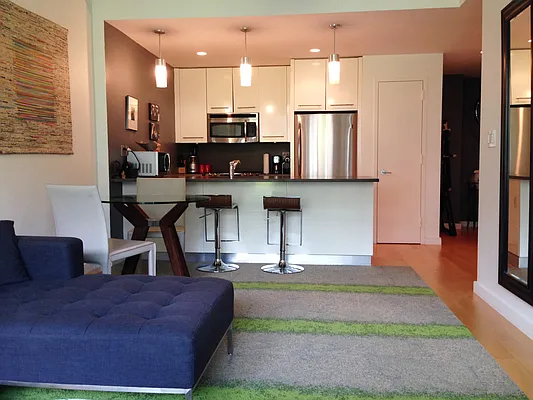 Rented by Fischer Group Realty, LLC | media 25