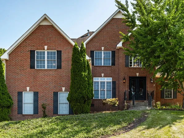 116 Crooked Creek Ct, Hendersonville, TN 37075