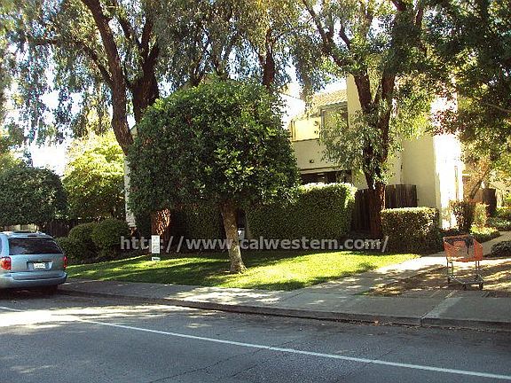2nd image of 2027 Halford Ave APT 4