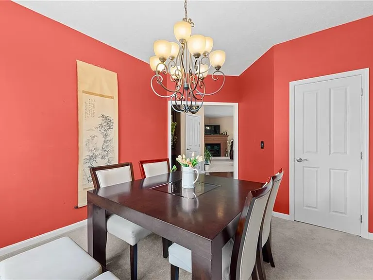 73 Quartz Ave — Photo 15