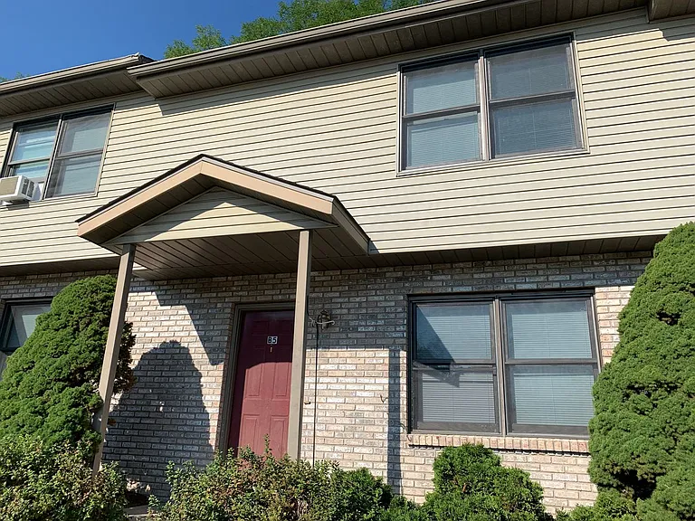 1383 West Allen Street — Photo 25