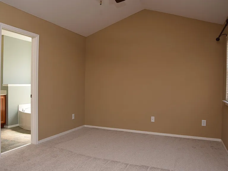 8224 Stone Cellar Dr — Photo 20