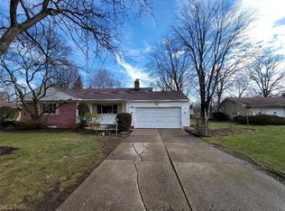 1701 Allen Dr, Westlake, OH 44145