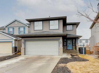 2272 E Sagewood Hts SW, Airdrie, AB T4B 3N8