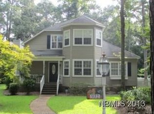932 Buckingham Rd, Trent Woods, NC 28562