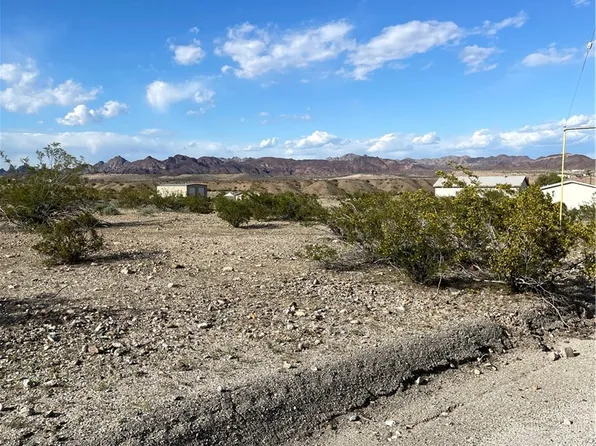 26 Thunderbird Ln #27, Needles, CA 92363