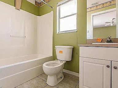 3035 Chiquita Blvd S — Photo 13