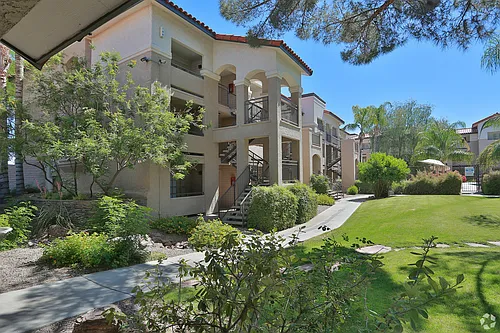 Lantana Apartments Photo 1