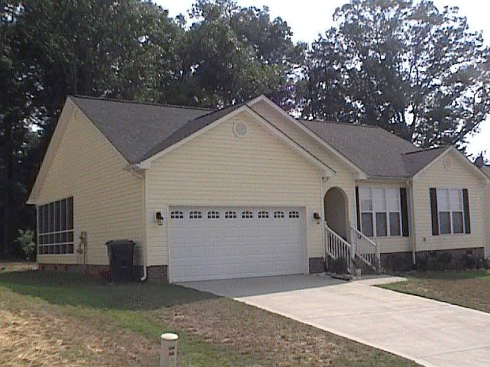 1st image of 916 Carole Summey Dr