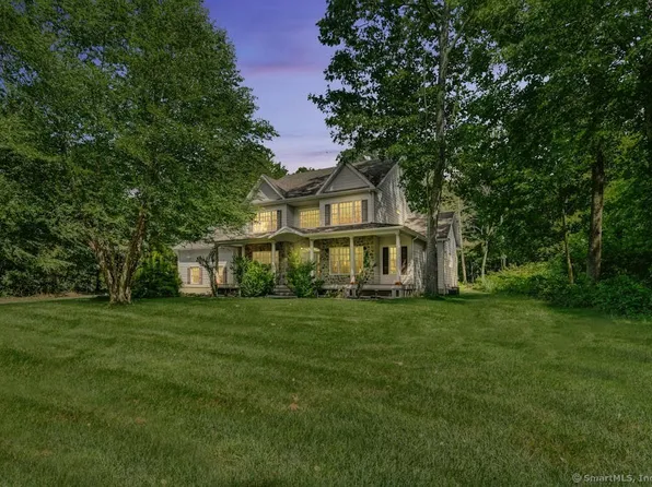 9 Jem Woods Road, Oxford, CT 06478