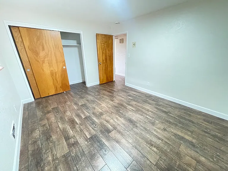 6001 S Land Park Dr — Photo 18