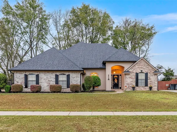 1817 Castlewood Dr, Bossier City, LA 71111