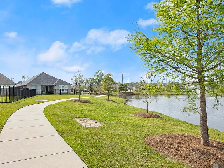 3143 Canewood Ln — Photo 23