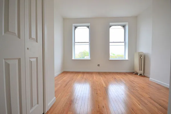 Rented by Bold New York | media 7