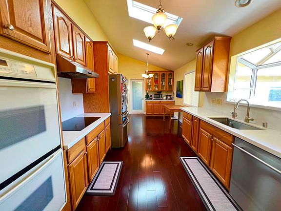 2nd image of 1161 Culligan Blvd