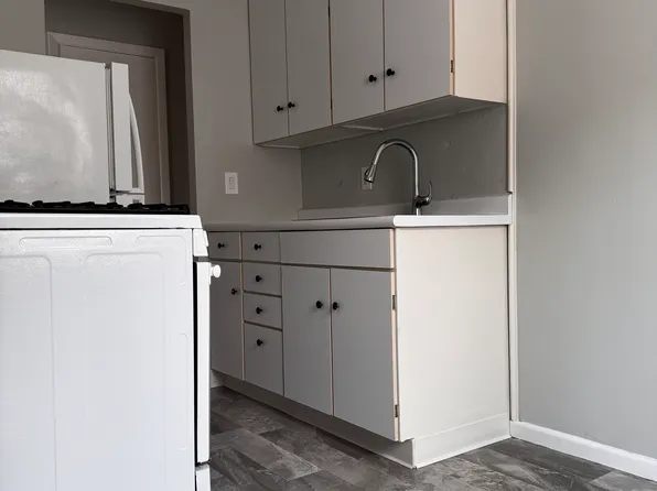 2212 Bryant Ave S, 2212 Bryant Ave S APT 201, Minneapolis, MN 55405