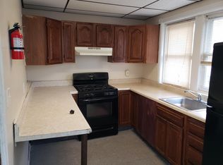 888 Parkside Ave, Trenton, NJ 08618