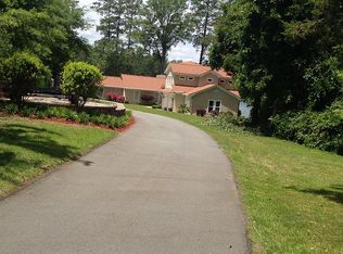 228 Twin Gates Rd, Irmo, SC 29063