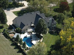 605 Grand Oaks Dr, West Des Moines, IA 50265