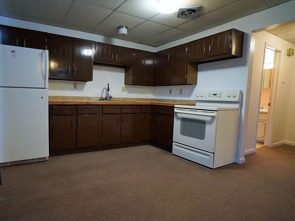 2nd image of 235 Denver Ave APT 3