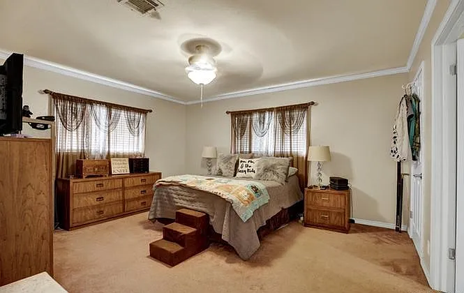 1010 Country Oak Dr — Photo 30