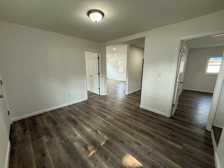 121 Hillview Ave #1 — Photo 3